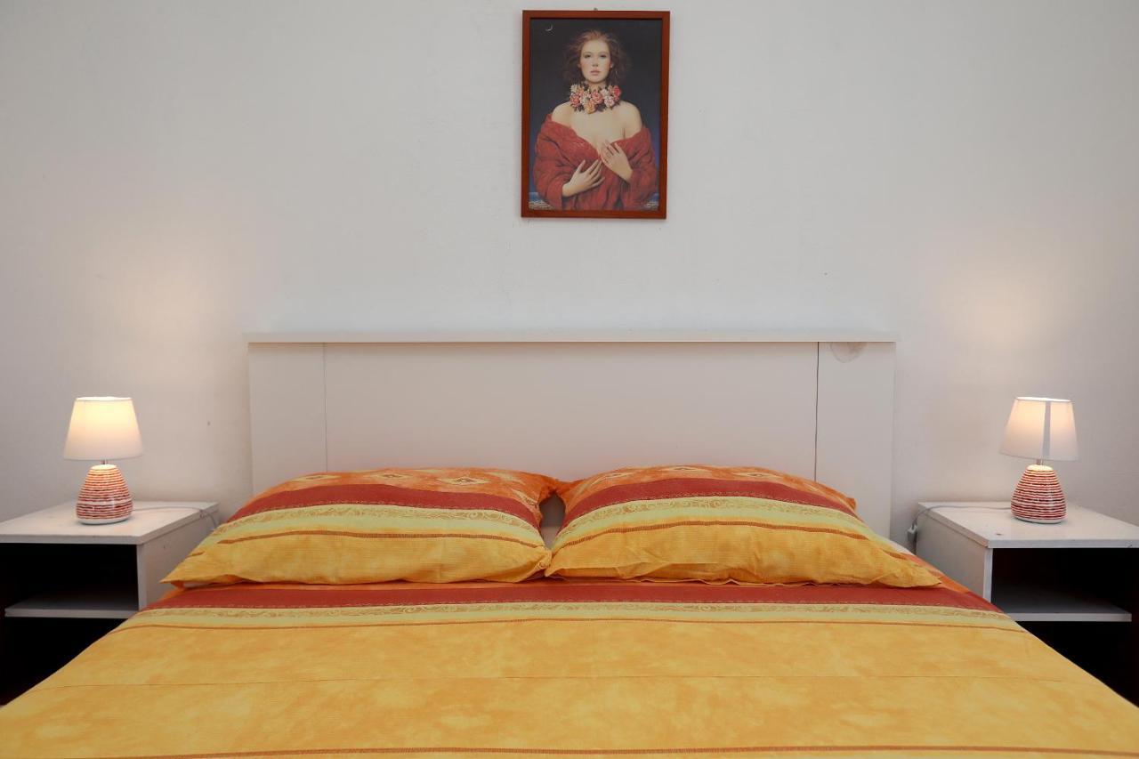 Apartman Karaga Trogir Exterior photo